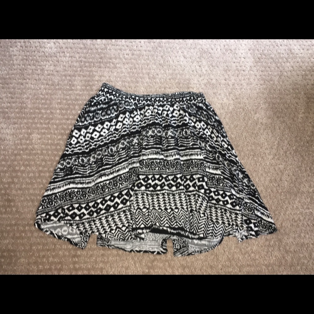 Pattern skirt